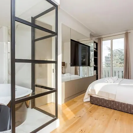 Penthouse 126 Jacuzzi Terrasse 16 * Paris